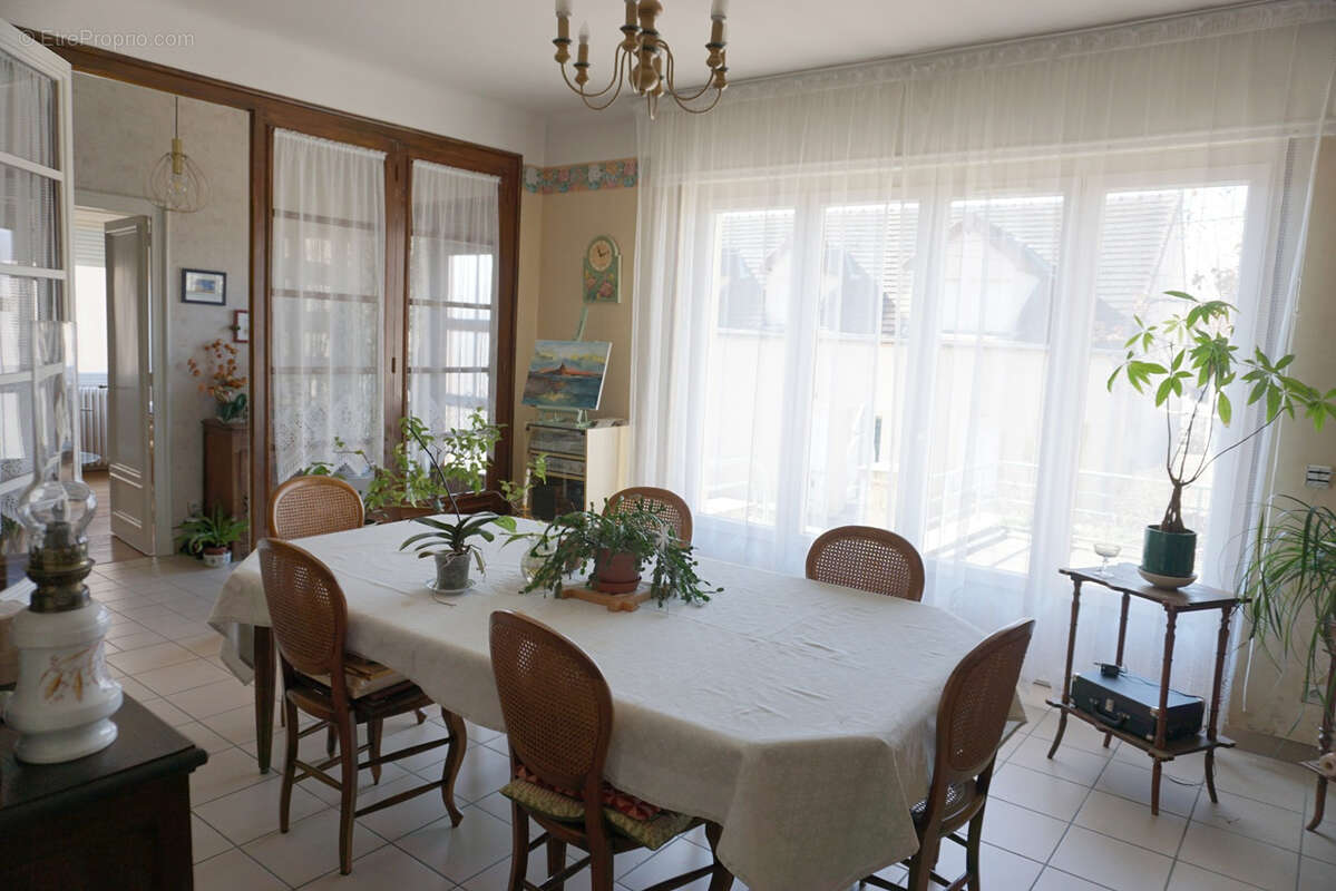 Maison à DIGOIN