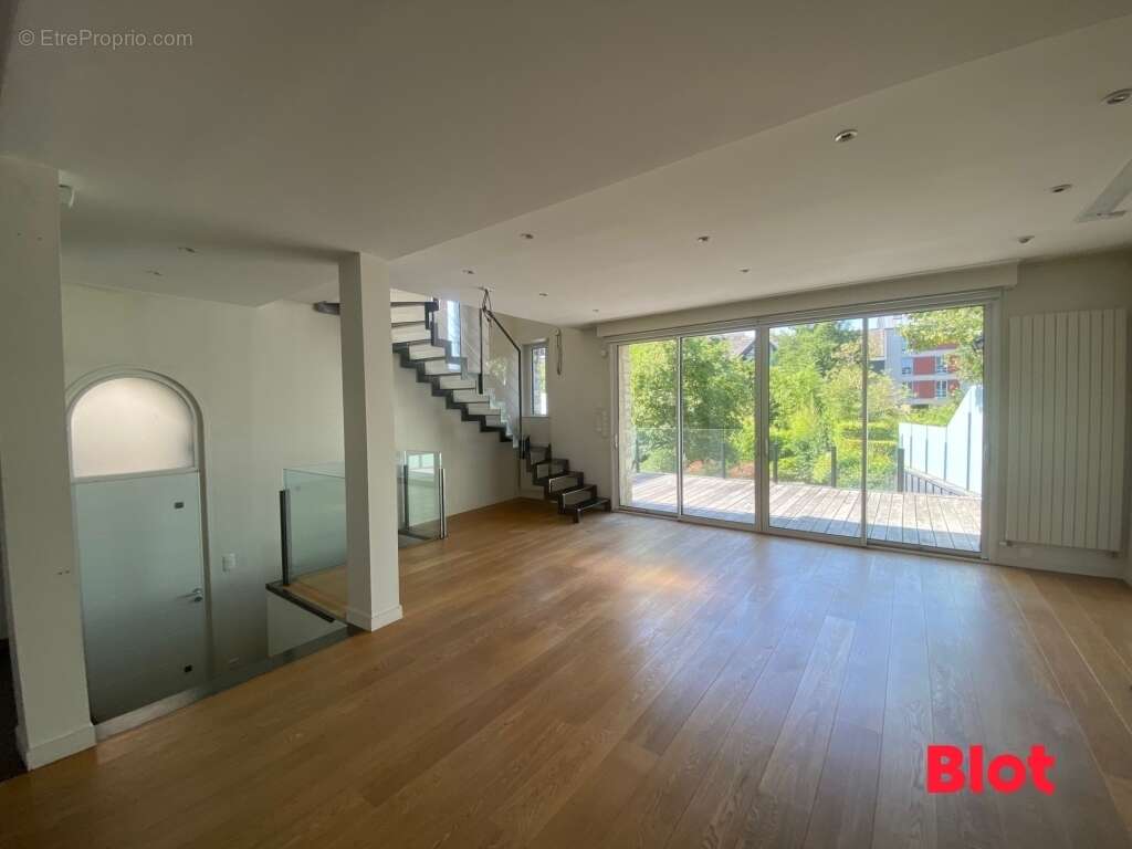 Maison 167 m² à Rennes  - photo 4