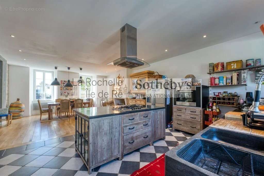 Maison à LA ROCHELLE