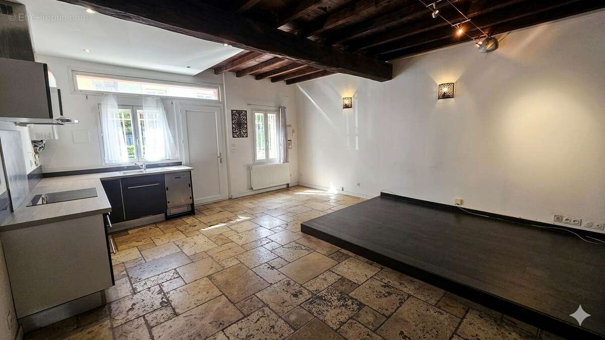 Maison T3 en duplex 72 m² - photo 2