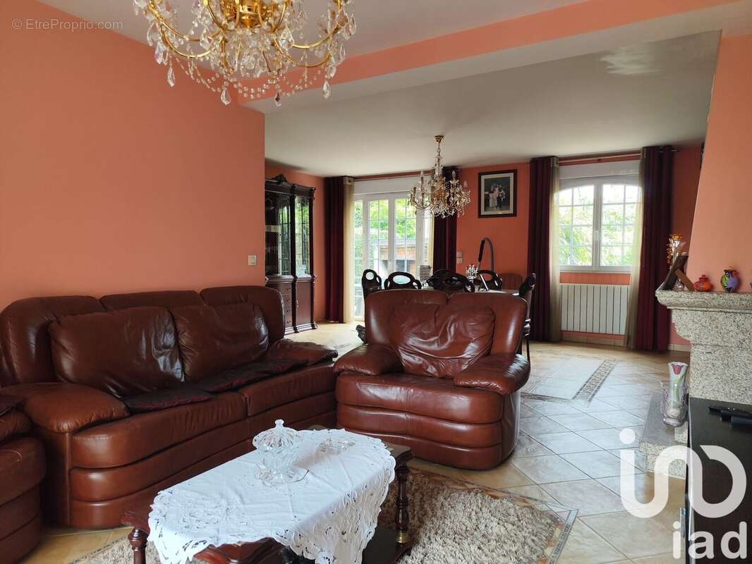 Photo 5 - Maison à PONTAULT-COMBAULT