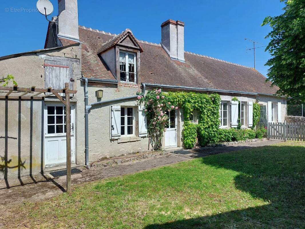 Maison à LAILLY-EN-VAL
