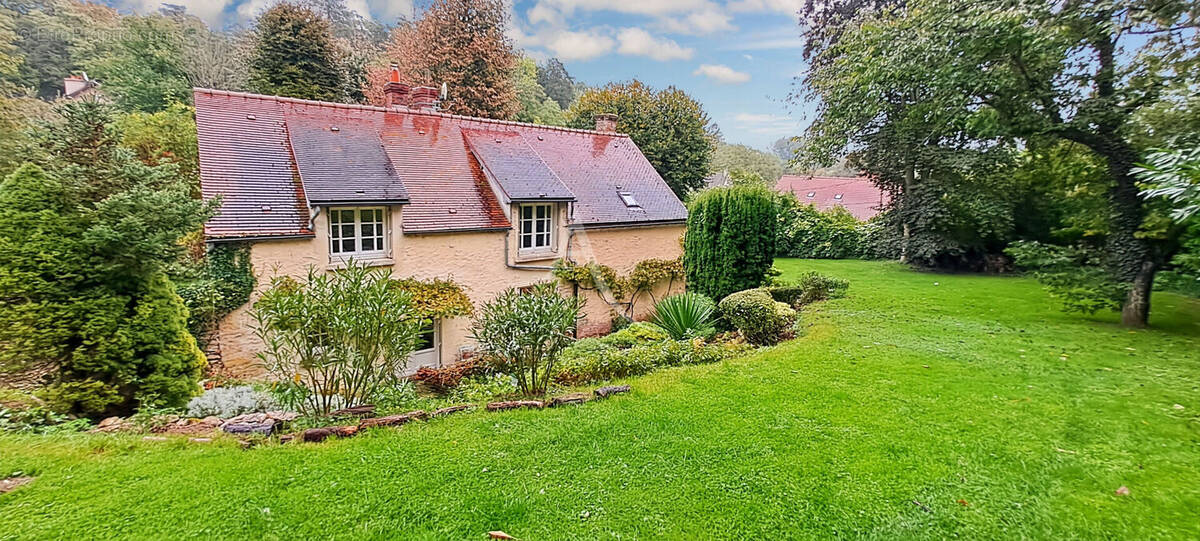 Maison à SAINT-HILAIRE