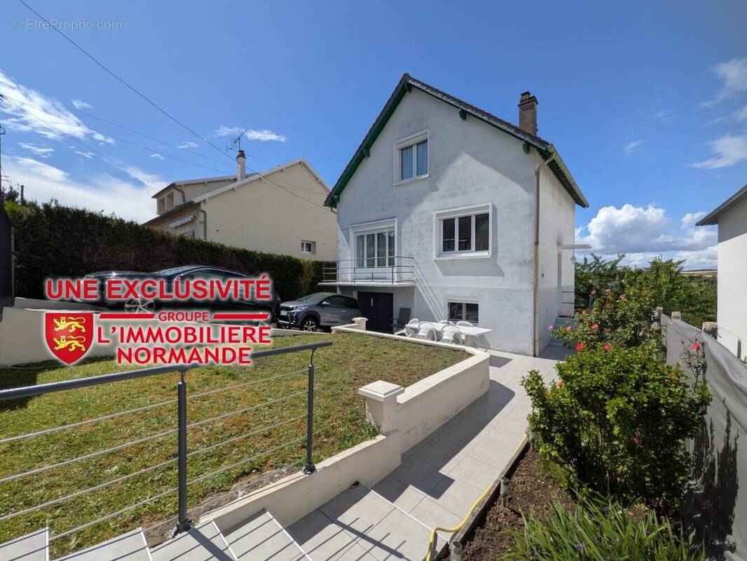 Maison à BONNIERES-SUR-SEINE
