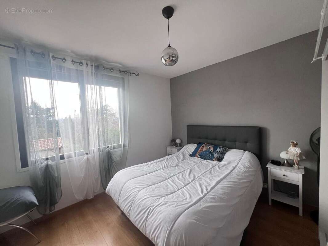 Photo 7 - Maison à ROMANS-SUR-ISERE