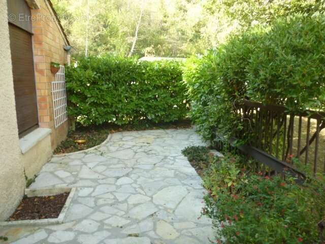 Appartement à RAMONVILLE-SAINT-AGNE