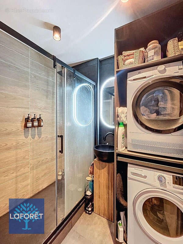 Appartement à NANDY