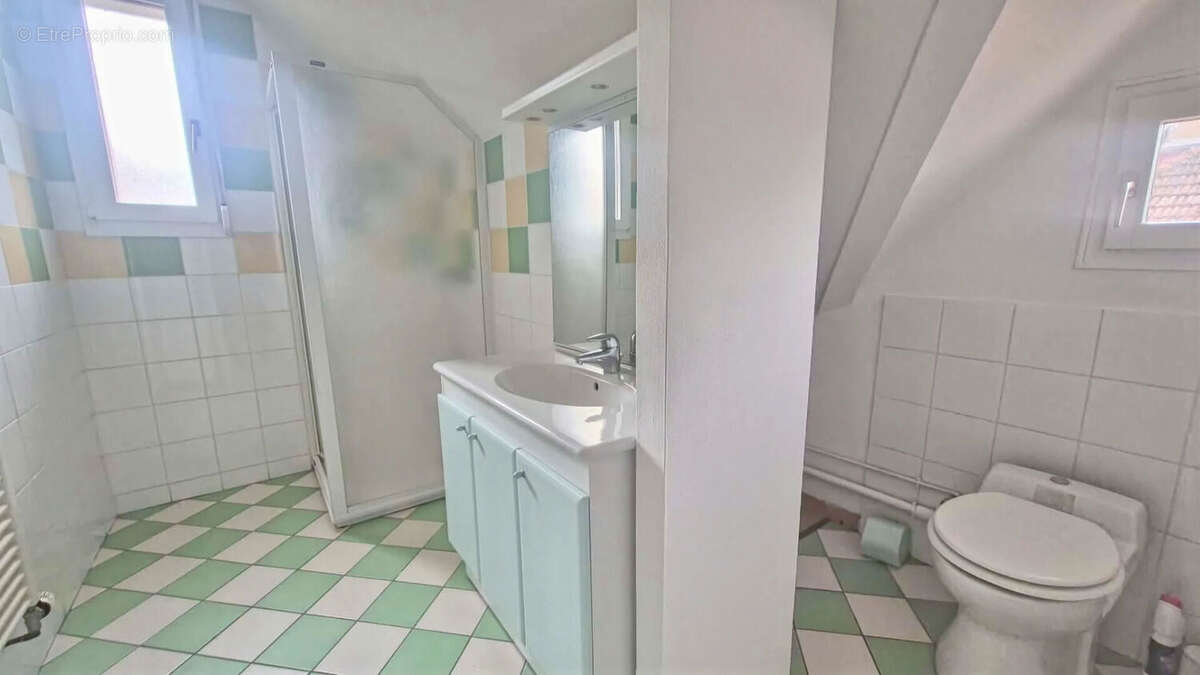 Maison à NOMEXY