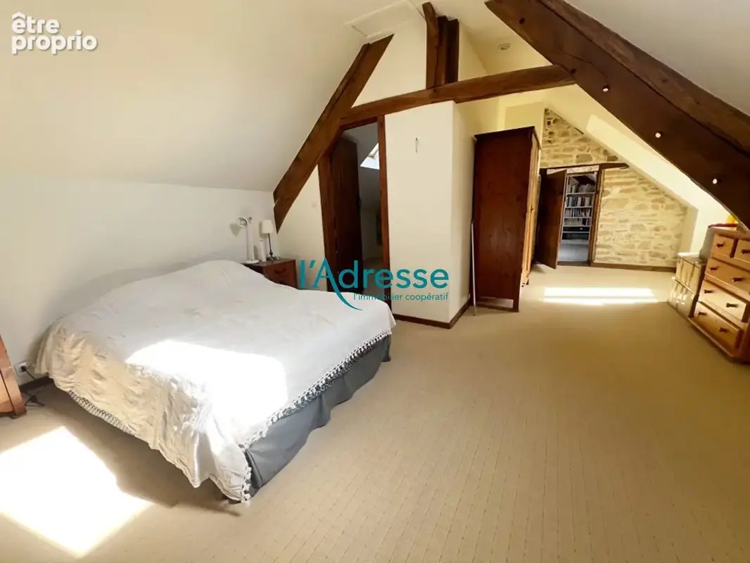 Deux maisons avec dépendances , fort potentiel gîtes ou chambres d'hôtes - photo 11