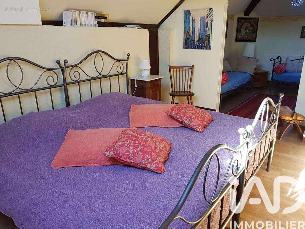 Photo 6 - Maison à CERCY-LA-TOUR