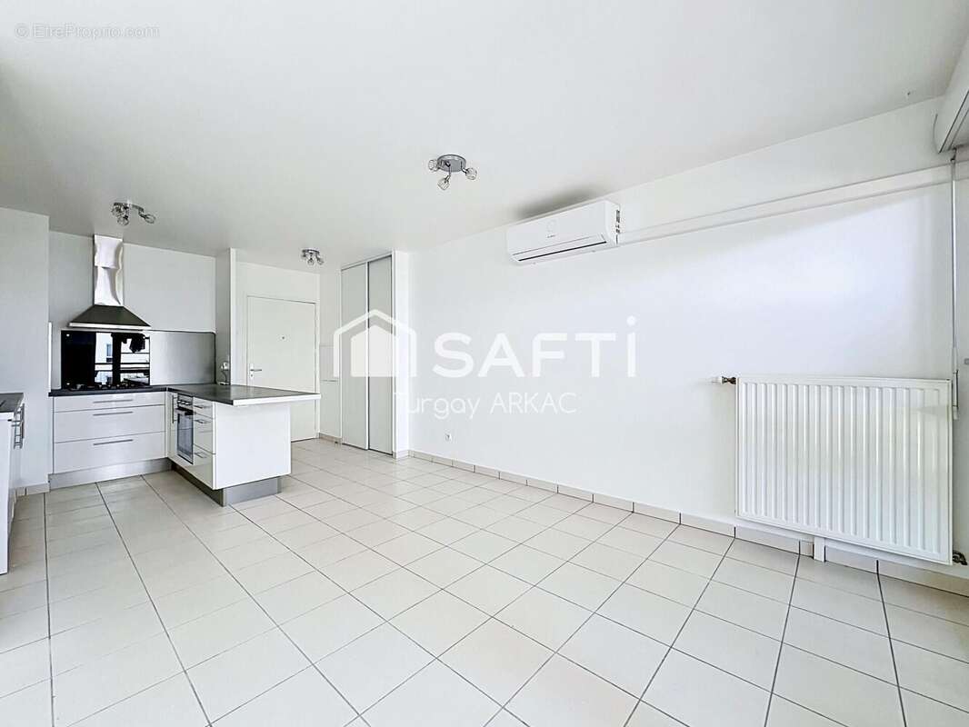 Photo 3 - Appartement à VILLEFONTAINE