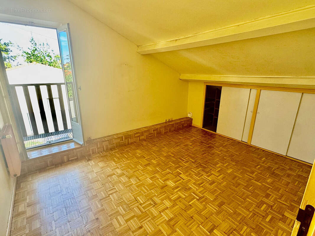AUBIÈRE / Opportunité maison à vendre au calme avec jardin et 2 chambres ! - photo 13