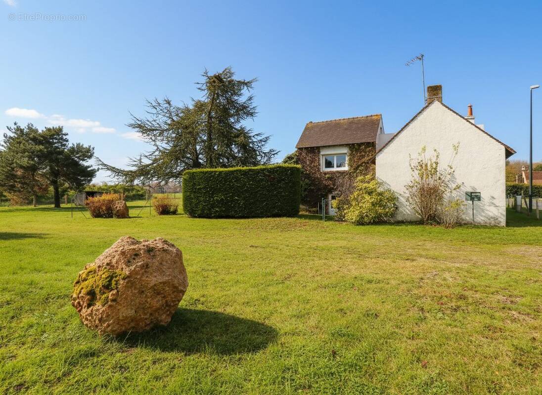 Maison à DAMPIERRE-EN-BURLY