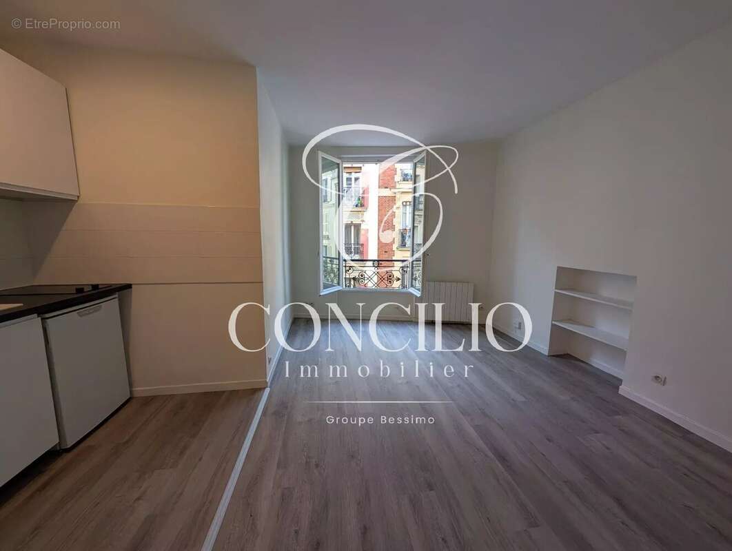 Appartement à PARIS-17E