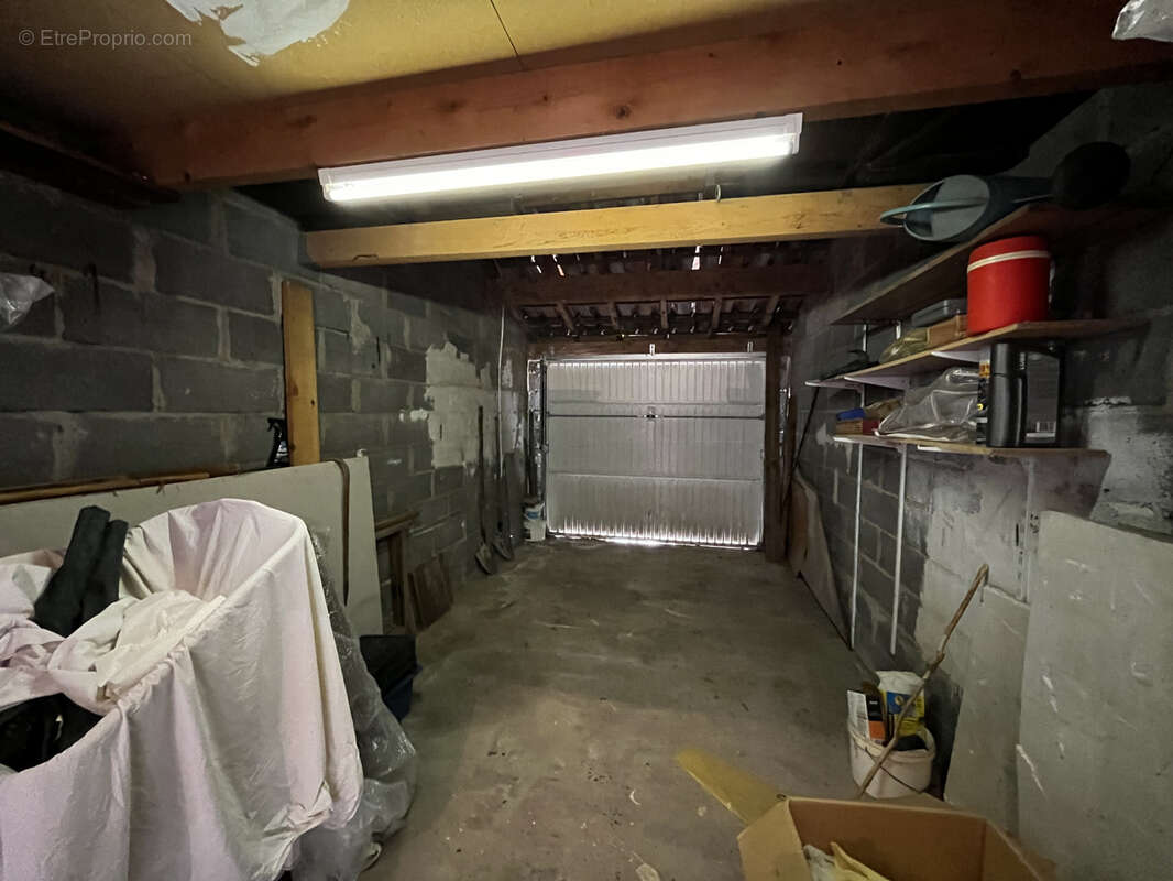 Appartement à MEJANNES-LE-CLAP