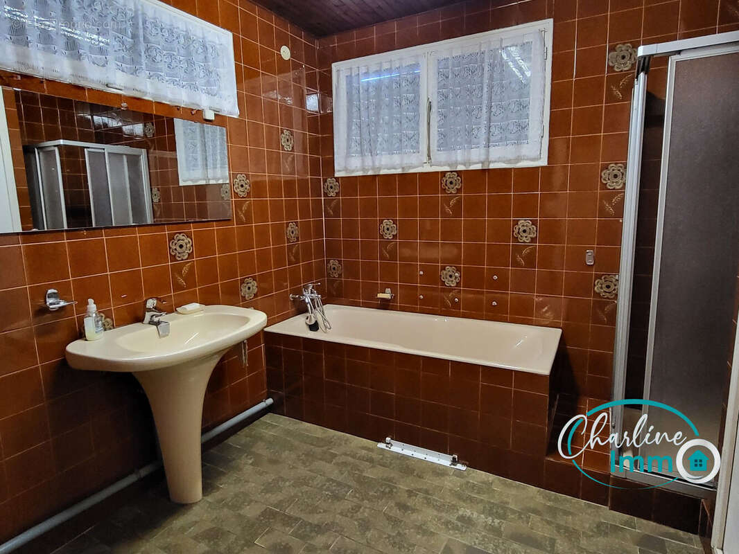 Maison à EPAUMESNIL