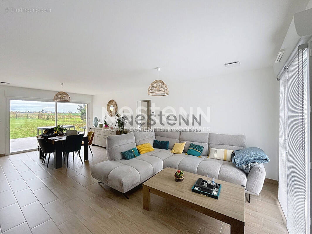 Maison à VILLEBAROU