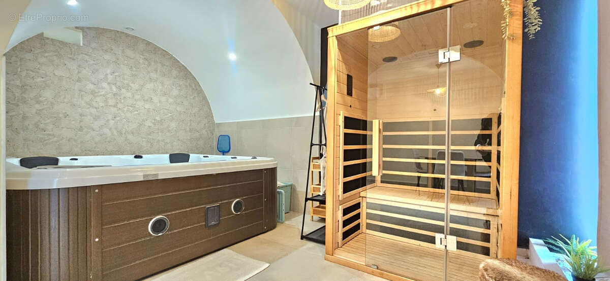 Appartement à OULLINS