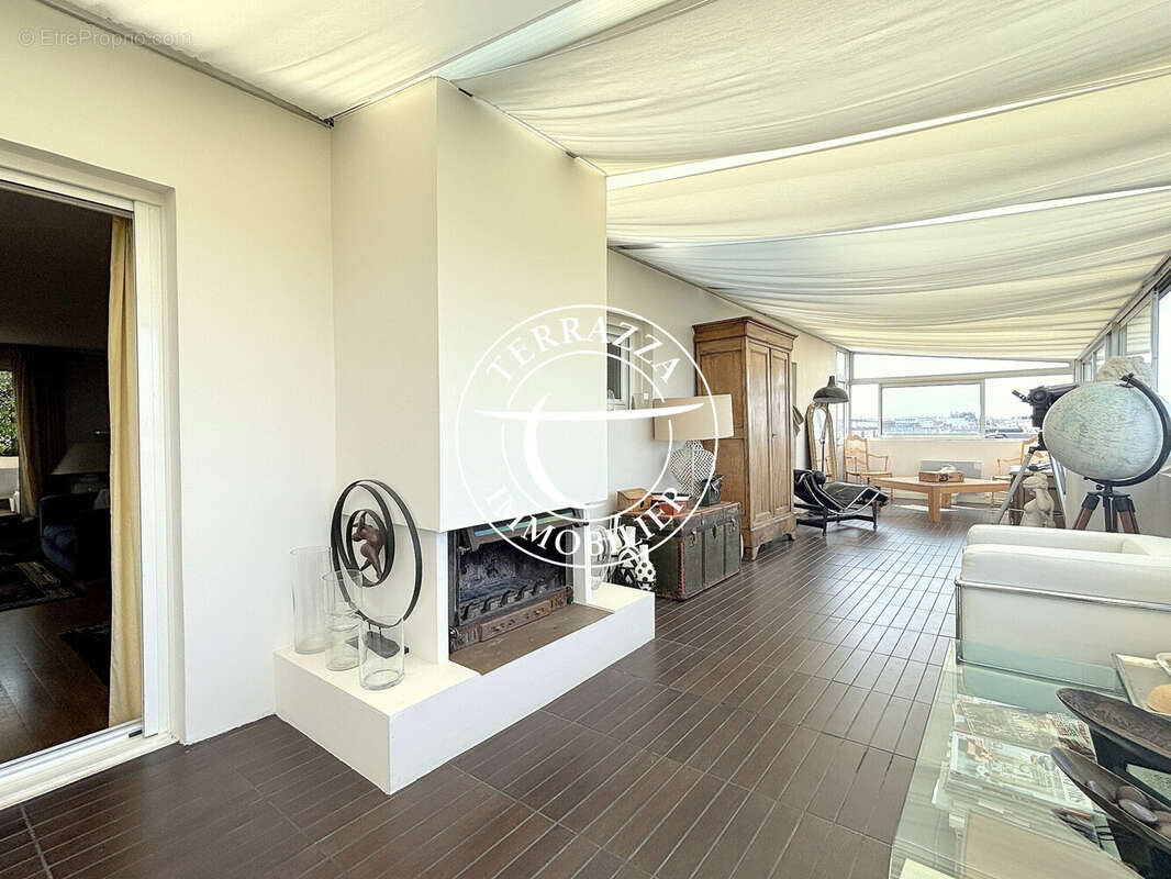 Appartement 88 m² à Versailles  - photo 9