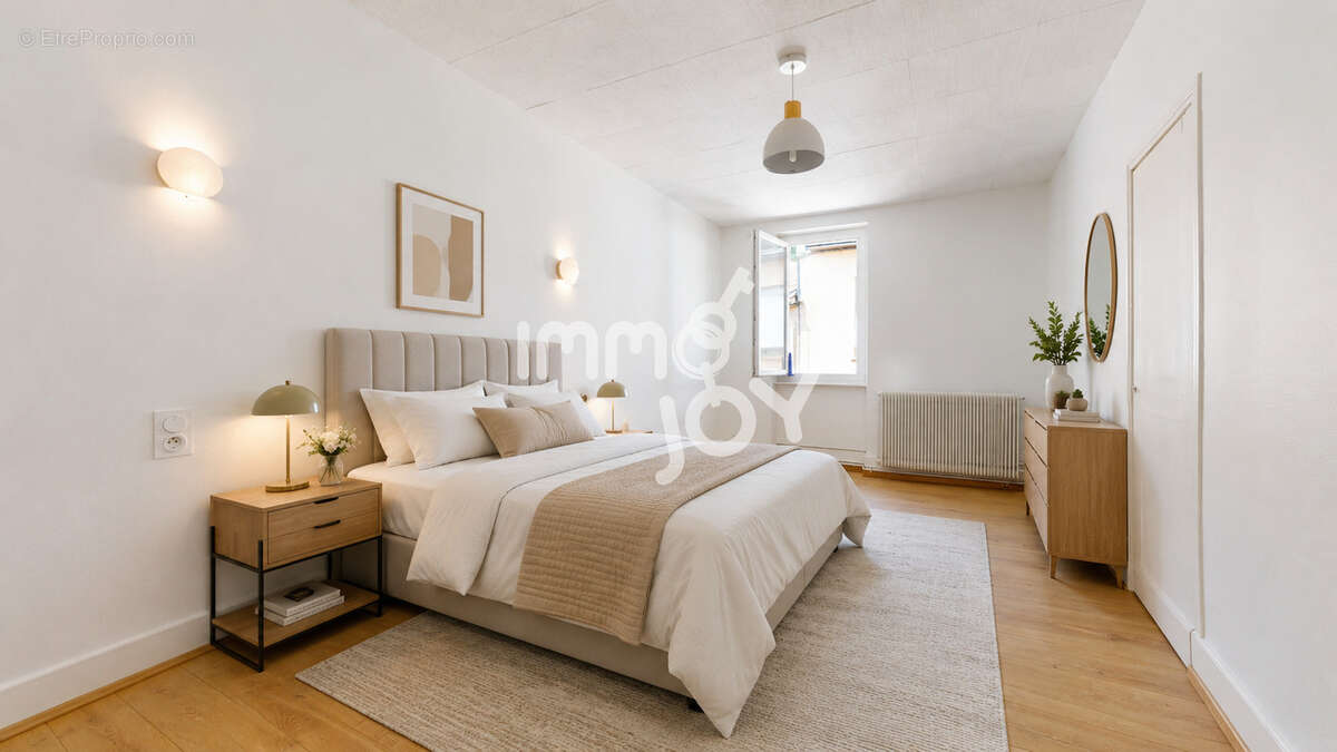 Appartement à VENERQUE