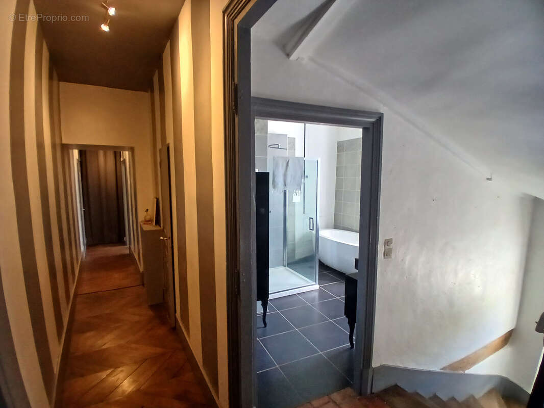 Maison à LORMES