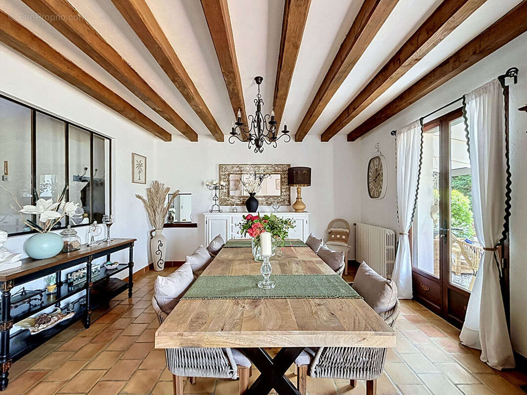 Maison à BRIOLLAY