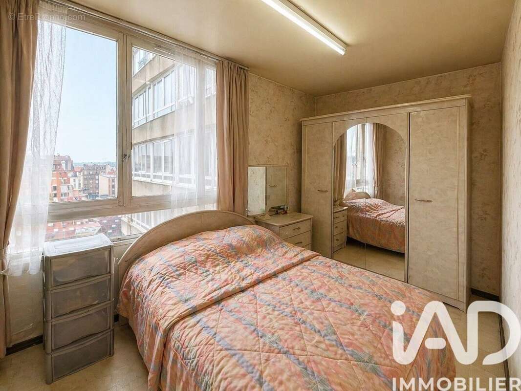 Photo 9 - Appartement à AUBERVILLIERS