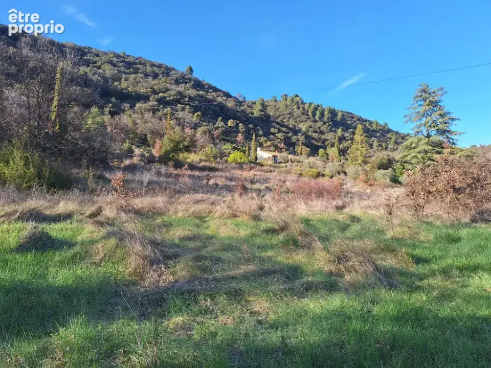 Terrain à ALLEMAGNE-EN-PROVENCE