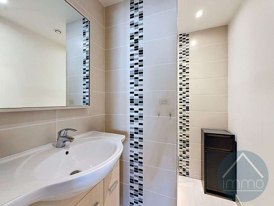 Appartement à NANTERRE