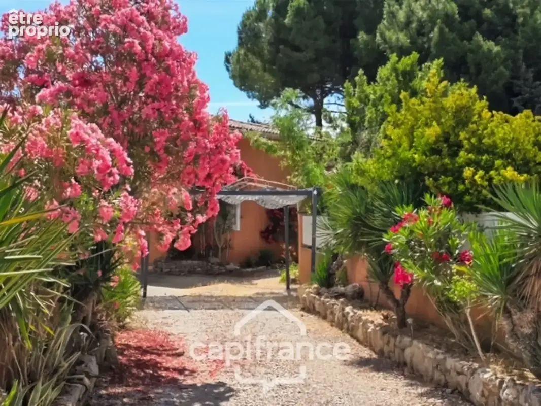 LE CRÈS – Maison familiale avec appartement indépendant, piscine et revenu locatif - photo 23