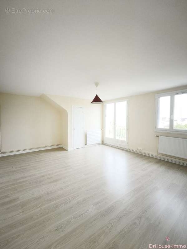 Appartement à CHATEAUROUX