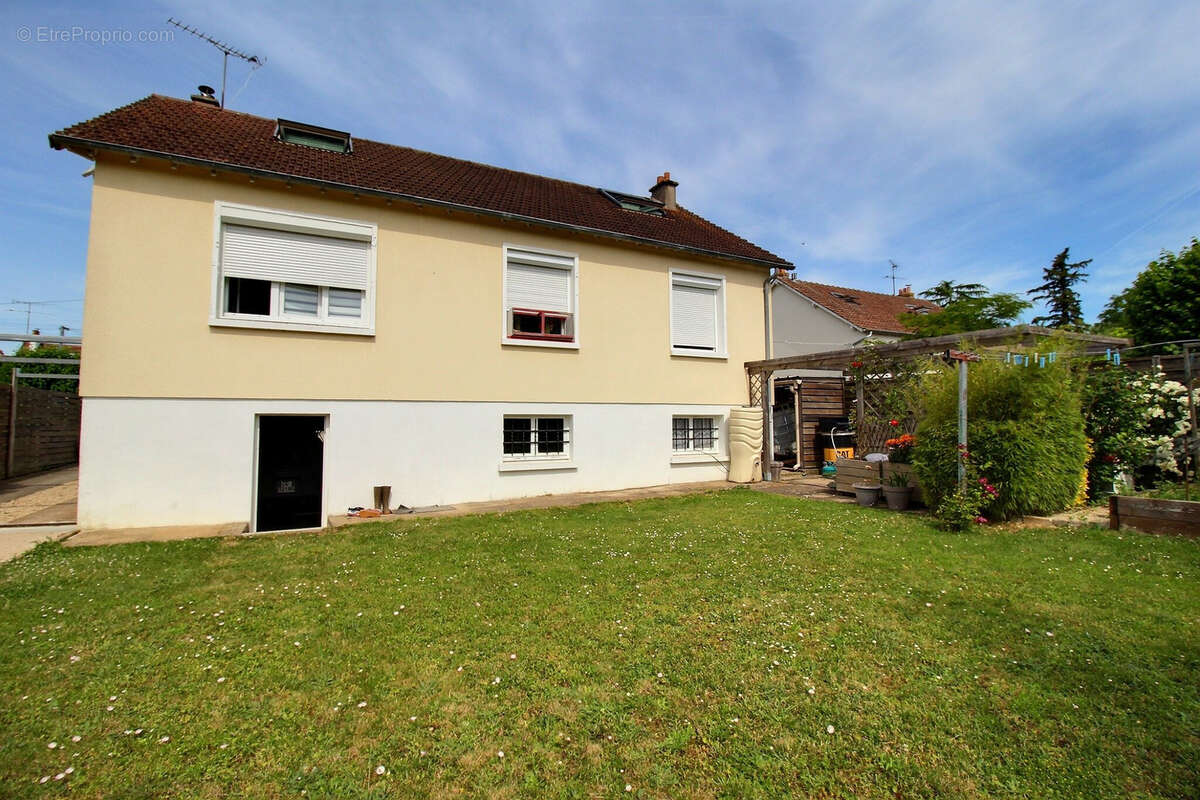Maison à ANGERVILLE