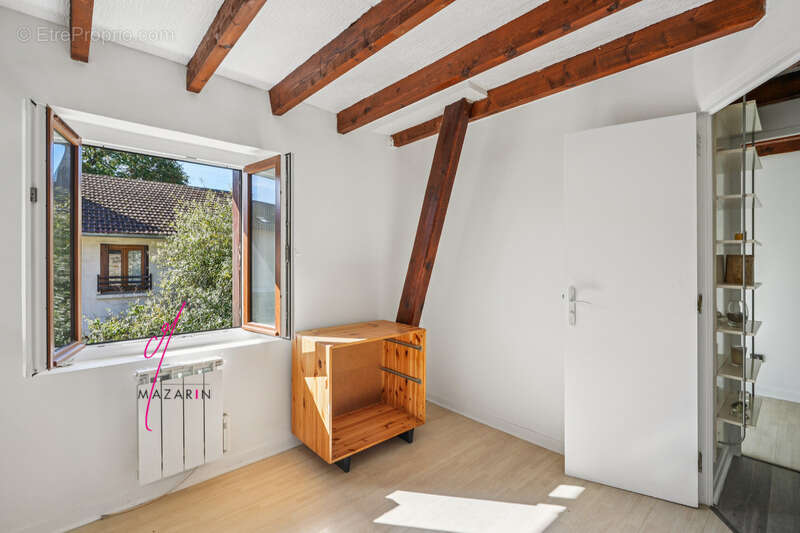 Appartement à EPINAY-SUR-ORGE