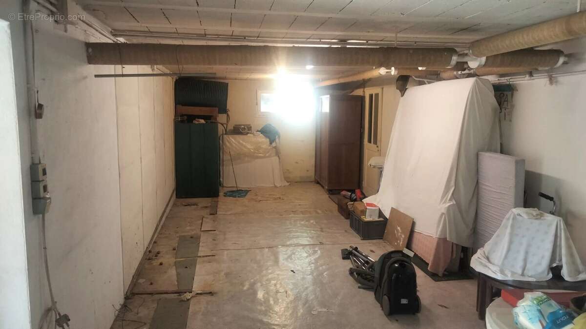 Maison centre bourg sur sous-sol très calme - photo 11