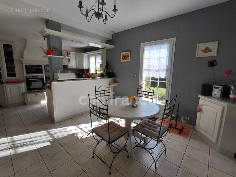 Maison à VALDIVIENNE