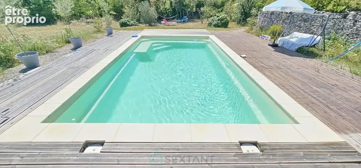 A Rocamadour belle longère avec piscine avec une superbe vue. - photo 4