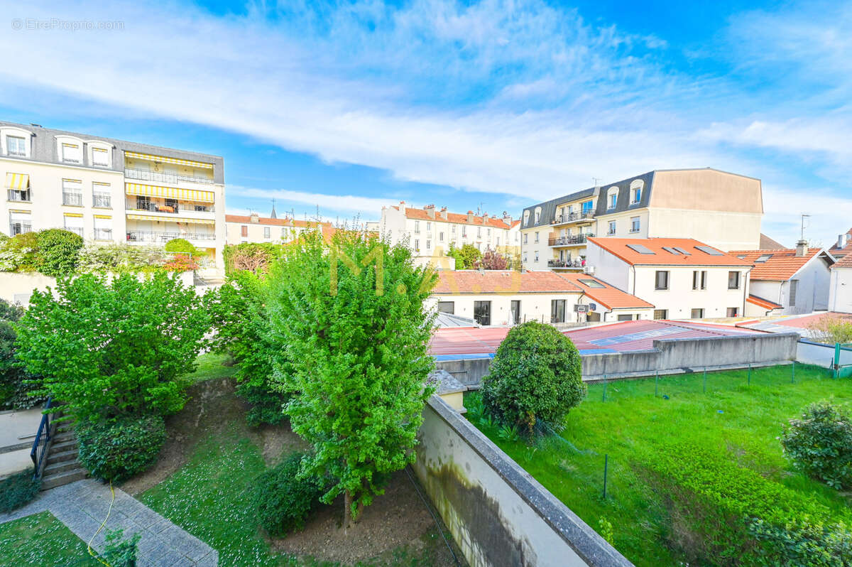 Appartement à LE PERREUX-SUR-MARNE