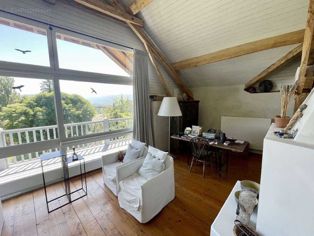 Maison à CHESSENAZ