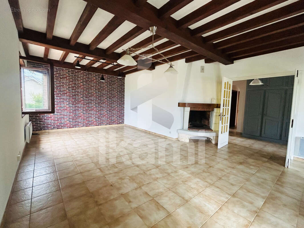 Opportunité rare terrain divisible + maison avec potentiel - photo 8
