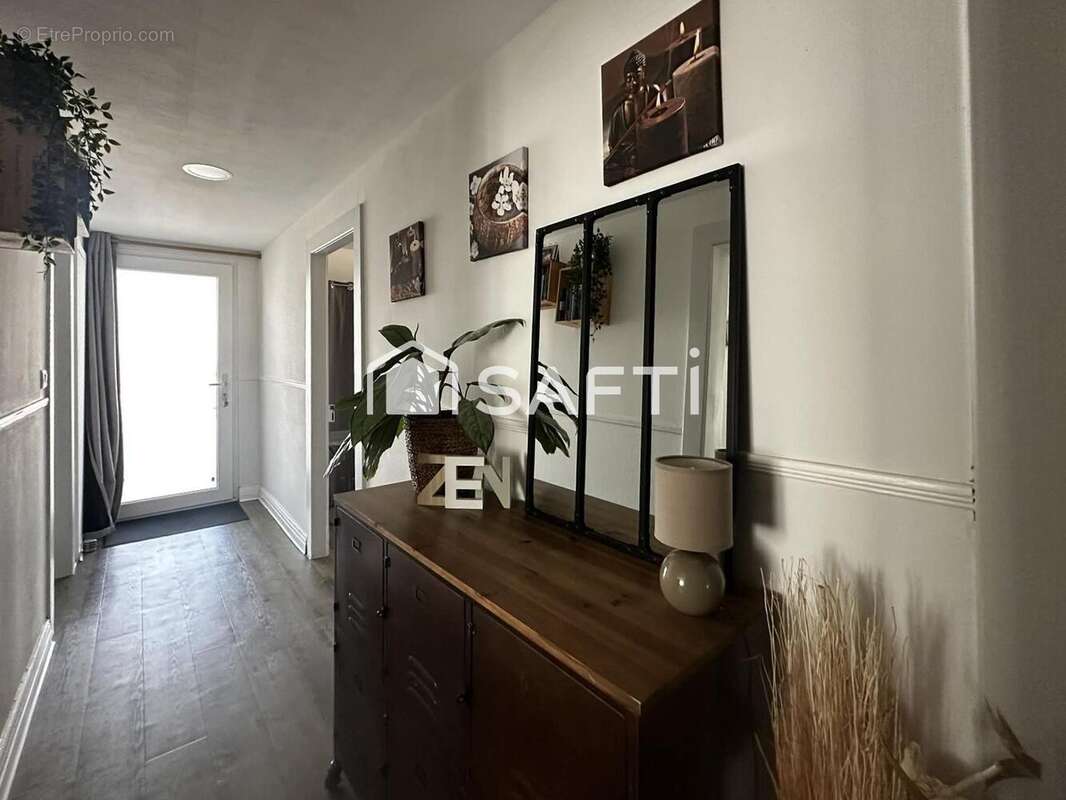 Photo 5 - Commerce à SAINT-LOUIS