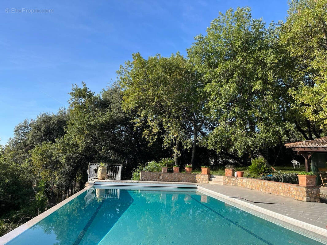 Maison à SAINT-JEANNET