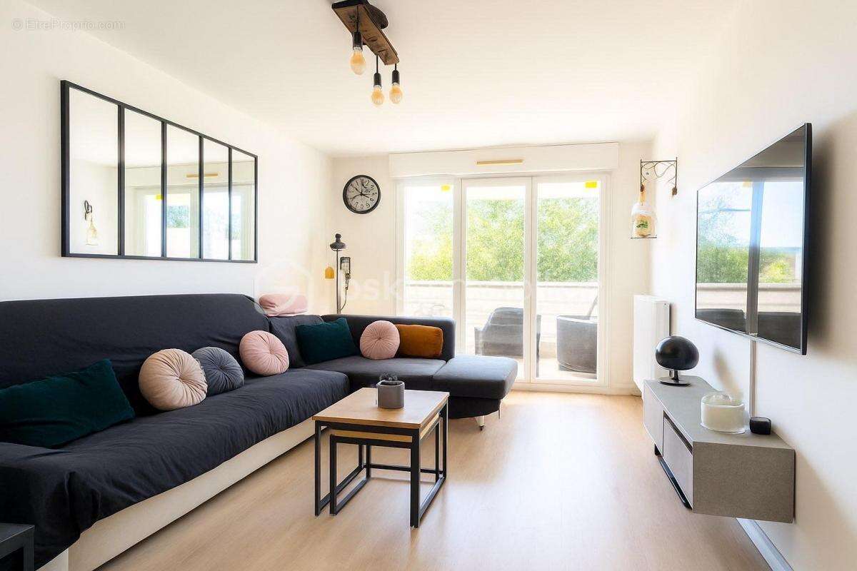 Appartement à VILLENEUVE-SAINT-DENIS