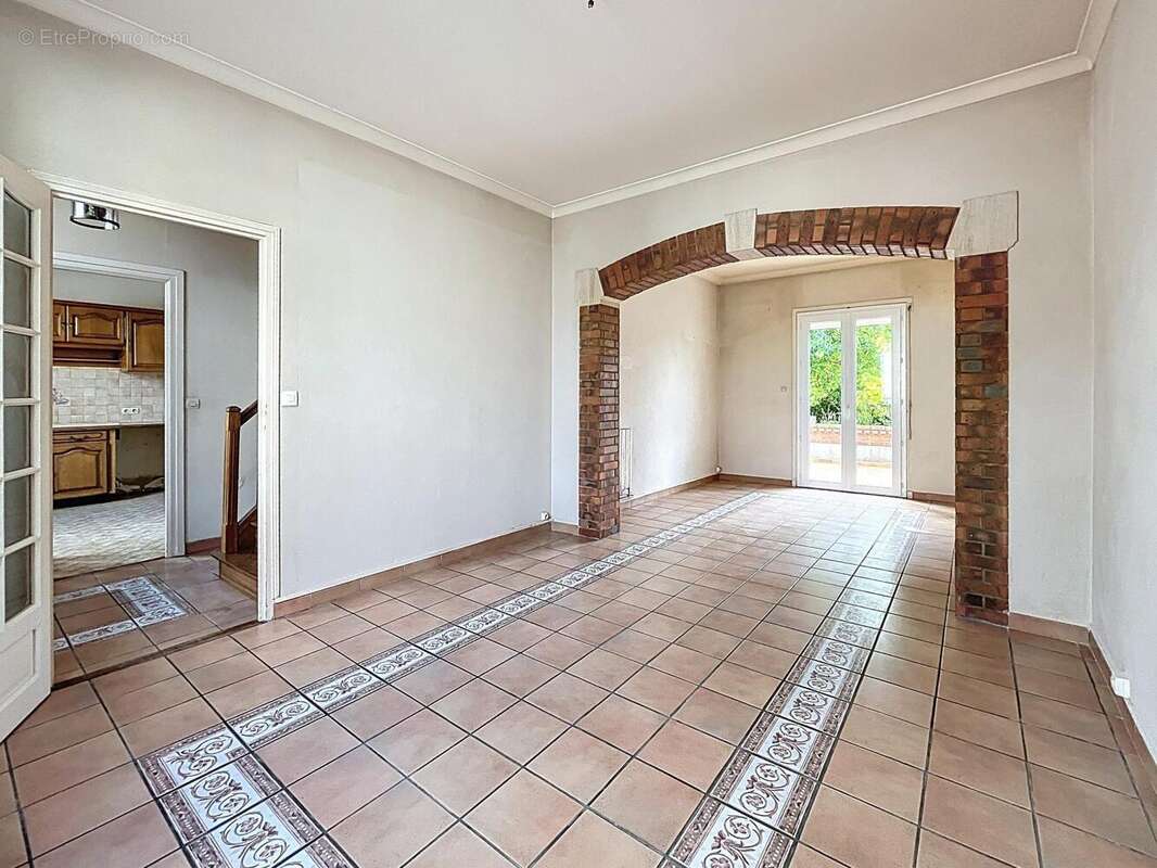 Photo 2 - Maison à LES NOES-PRES-TROYES