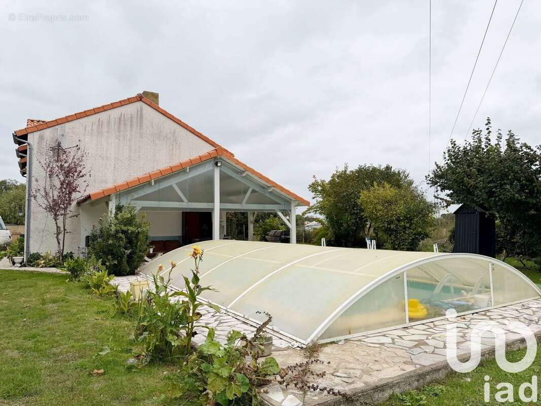 Photo 2 - Maison à BIGNOUX