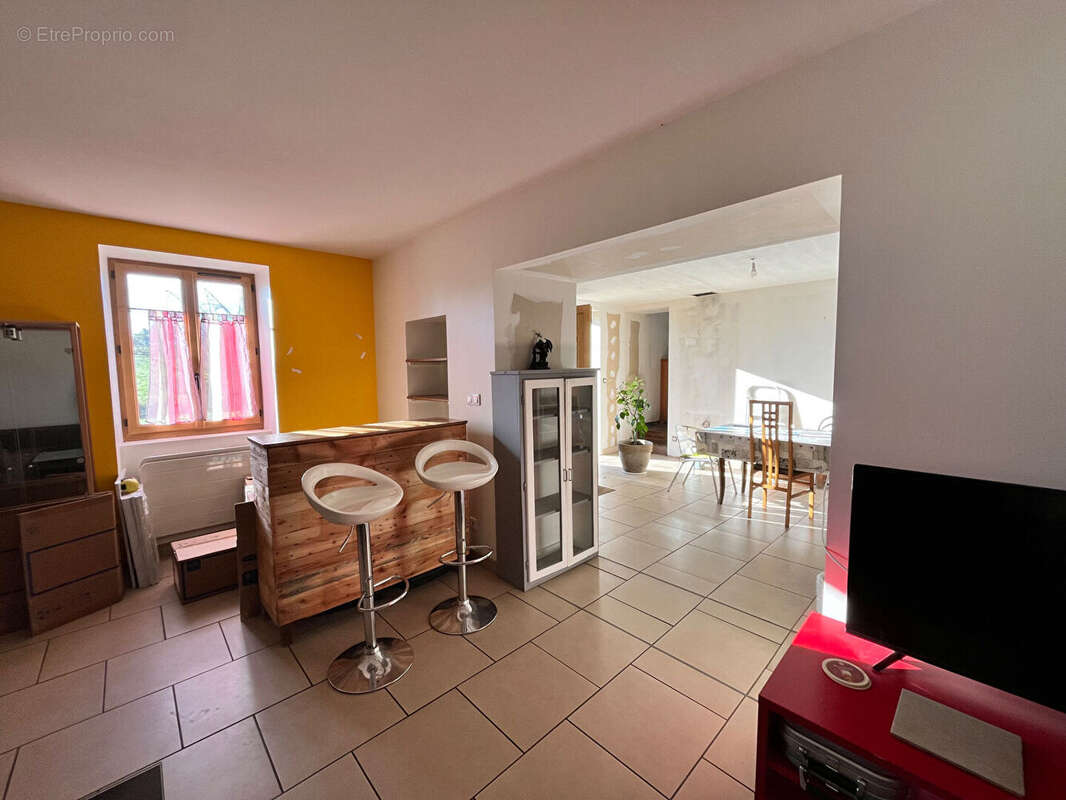 Maison à SAINCAIZE-MEAUCE