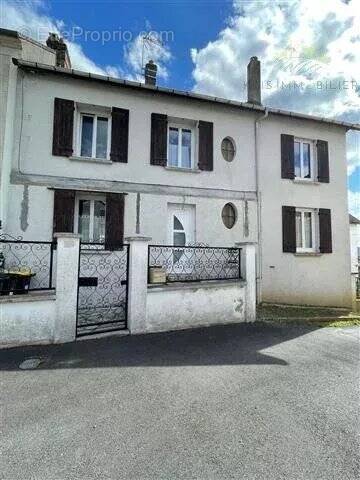 Maison à LIZY-SUR-OURCQ