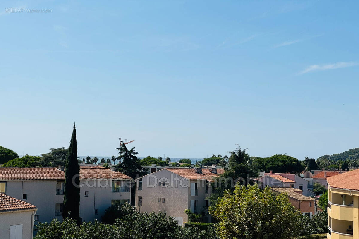 Appartement à SIX-FOURS-LES-PLAGES