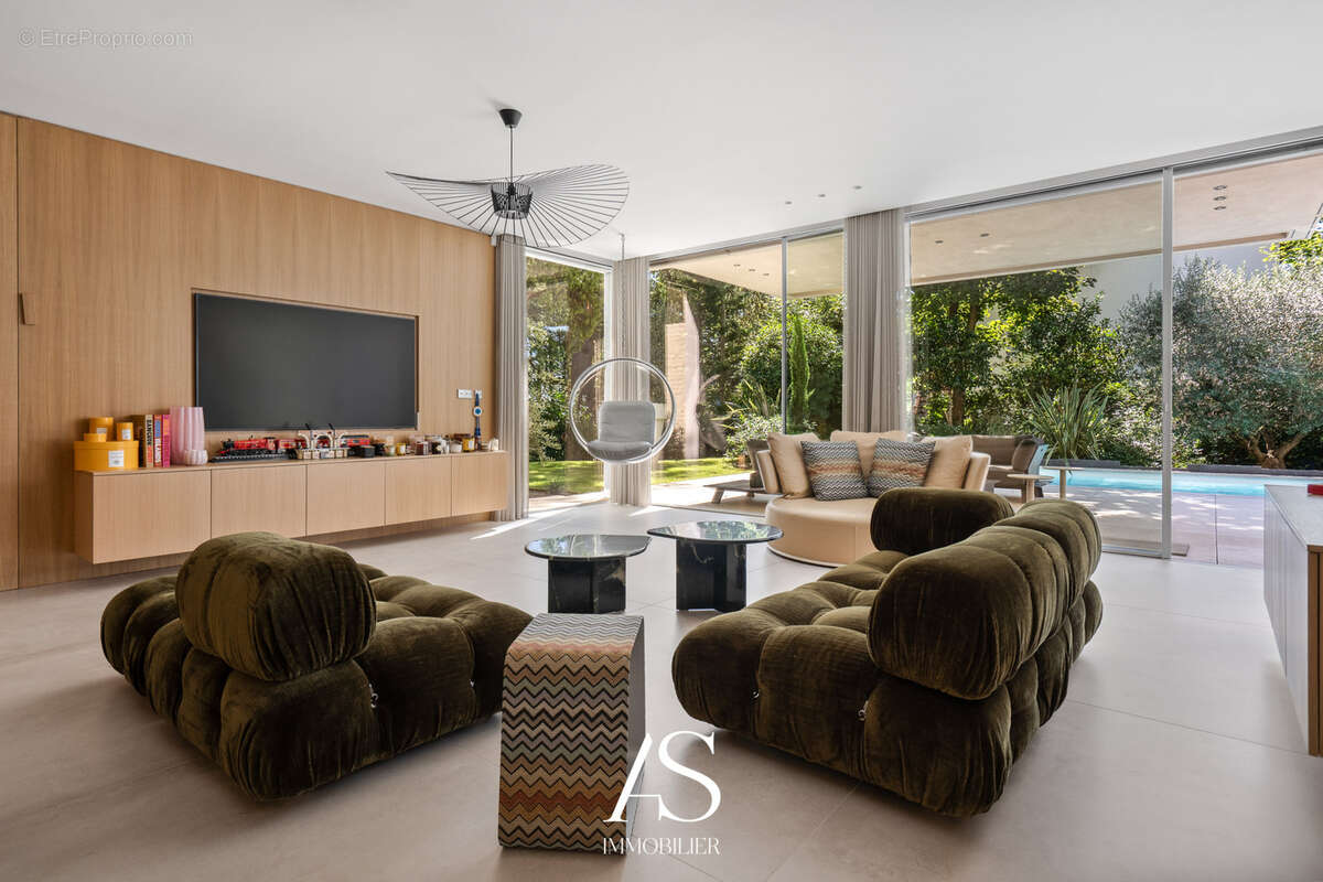 Maison à SAINT-CYR-AU-MONT-D'OR