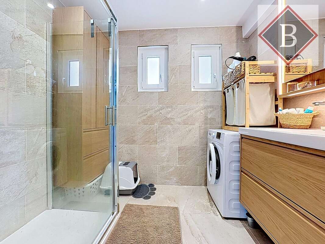Appartement 69 m² à Le Cannet  - photo 8