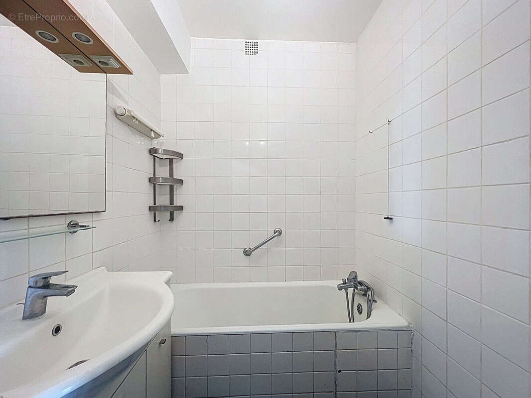 Appartement à SURESNES